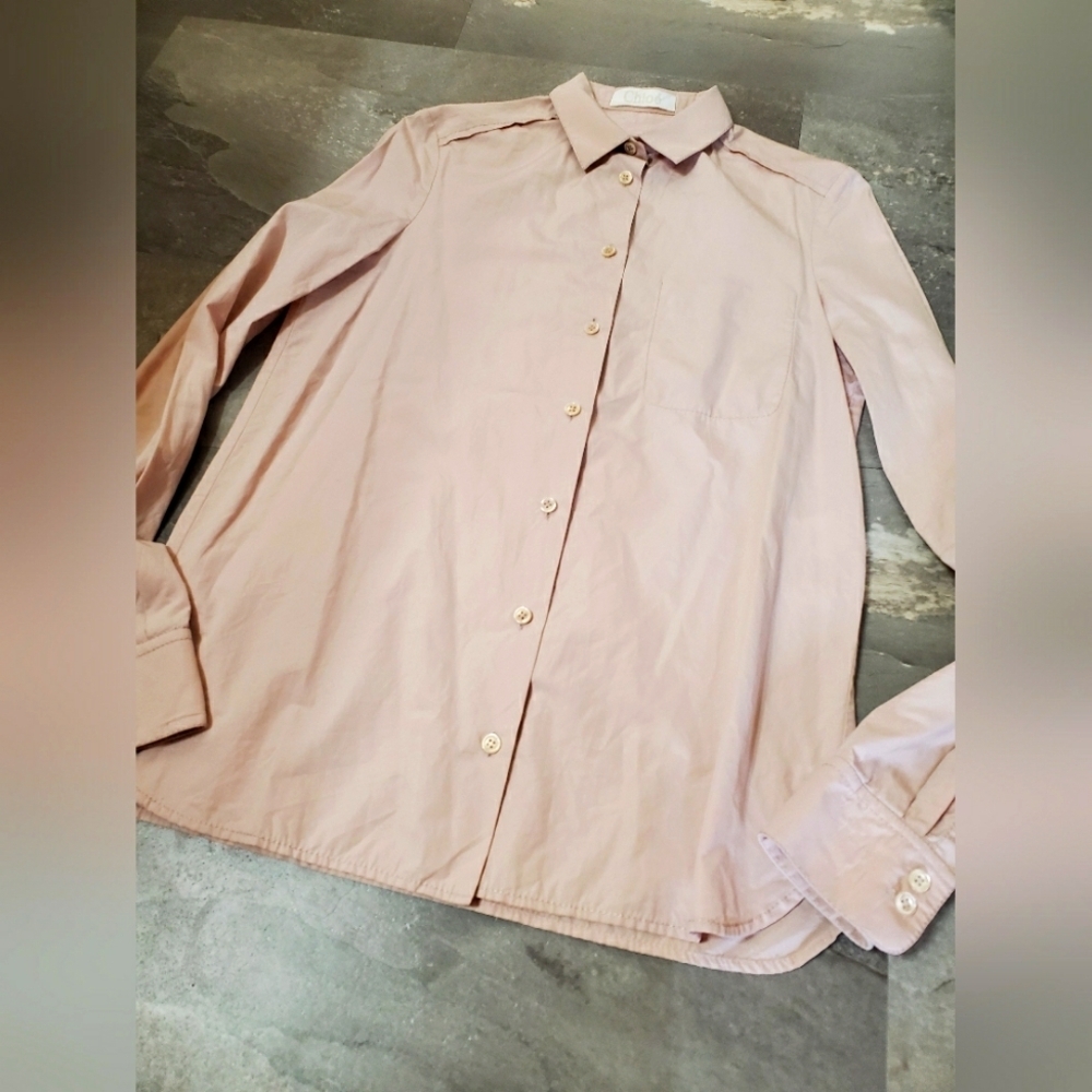 Chloé Light Pink Long Sleeve Button-Up Shirt. French. 100% Cotton. 2 US